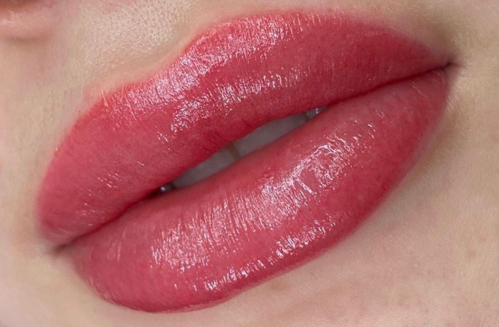 CURSO DE MICROPIGMENTACIÓN DE LABIOS — foto 1